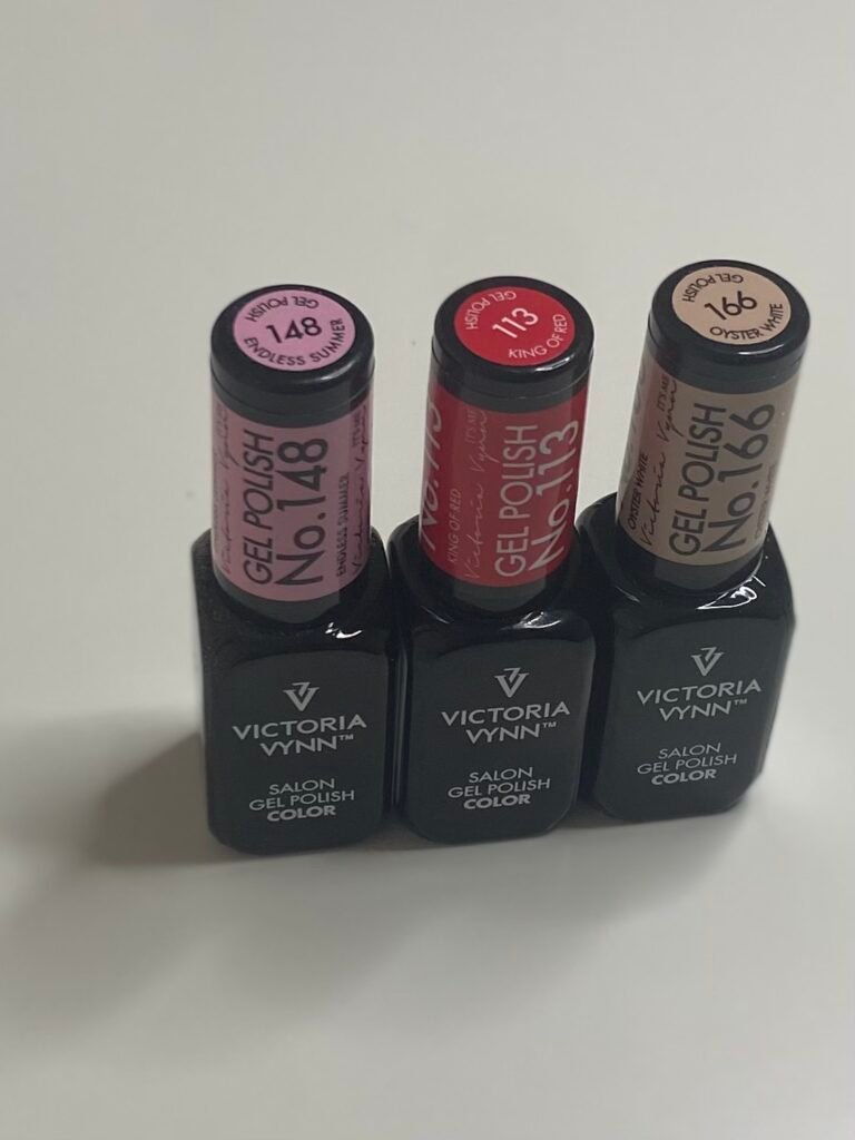 Victoria-vynn-salon-manucure.jpg